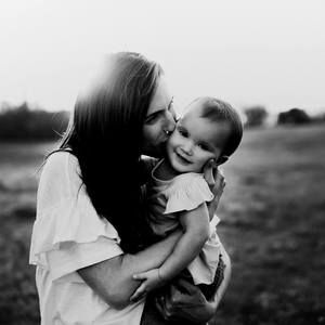 Meet your Posher, Caitlin